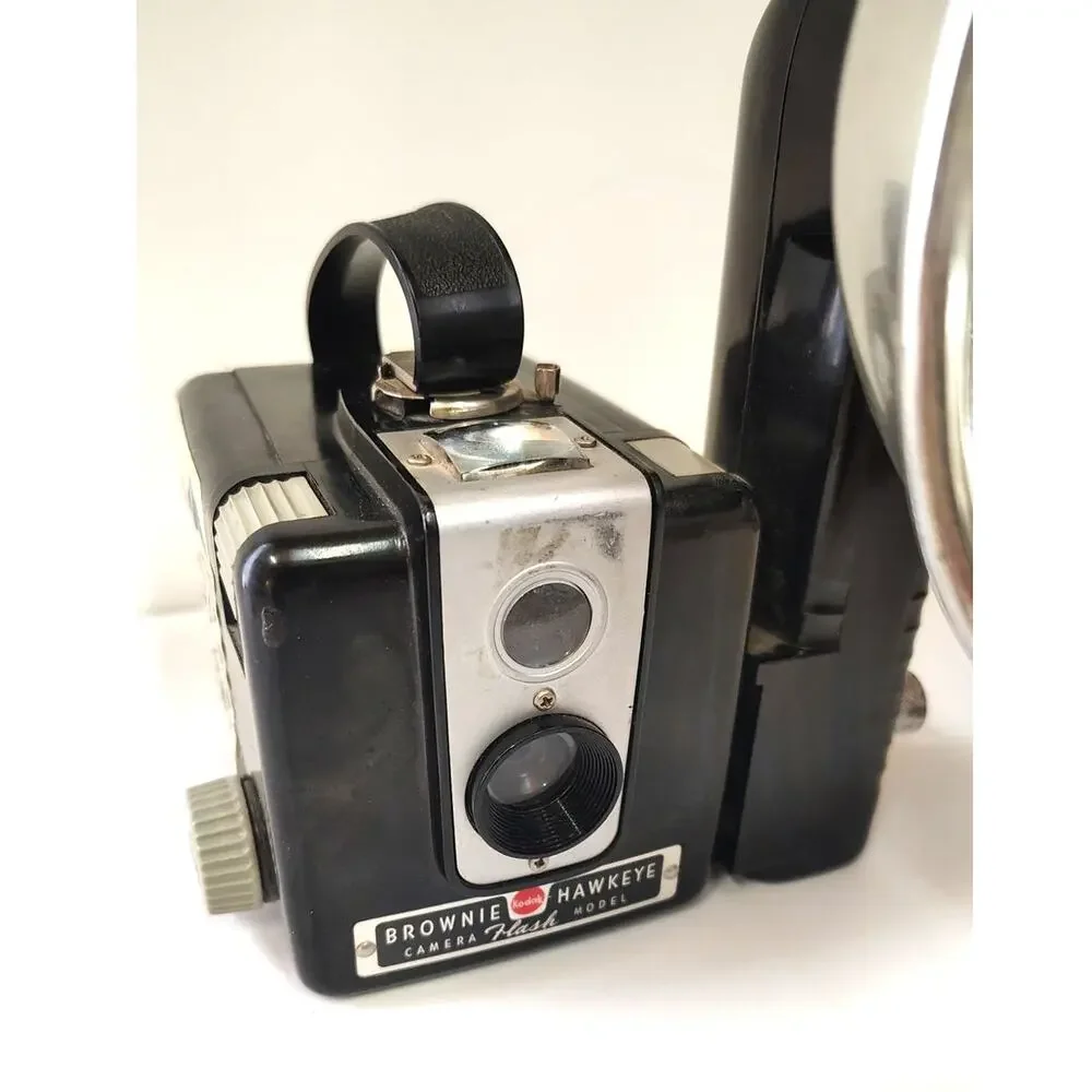 Kodak Brownie Hawkeye Flash Model Camera Vintage w Flash Attachment Retro Film